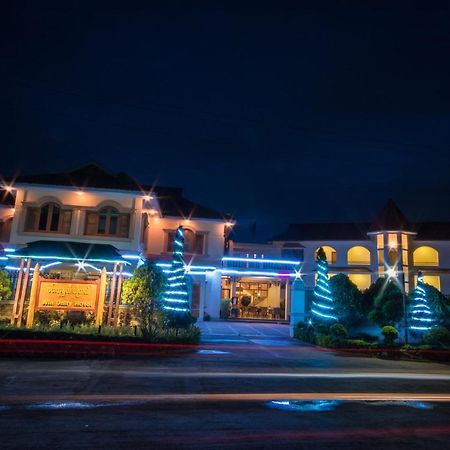 Win Unity Hotel Pyin Oo Lwin Bagian luar foto