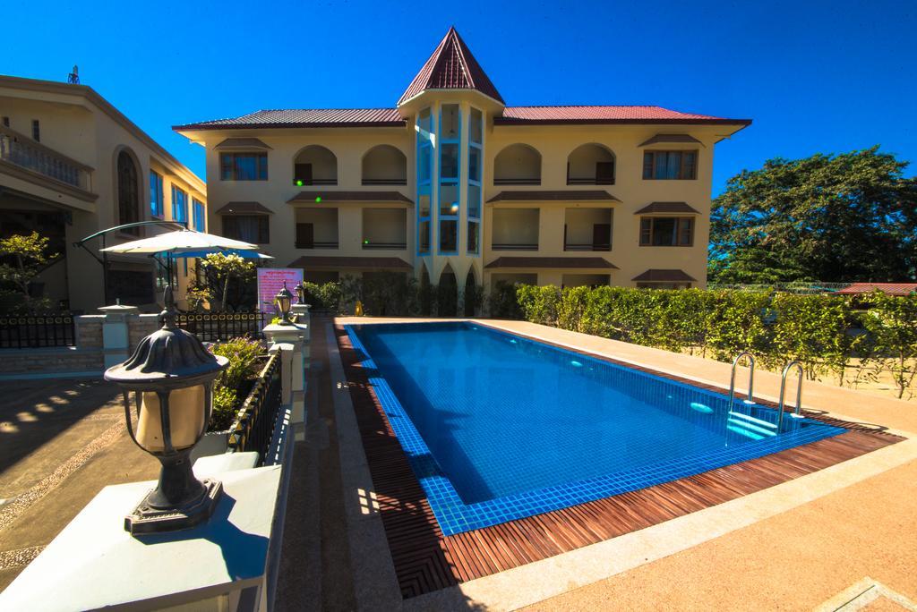 Win Unity Hotel Pyin Oo Lwin Bagian luar foto