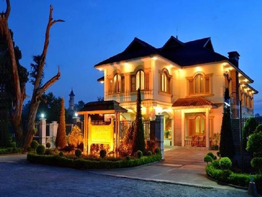 Win Unity Hotel Pyin Oo Lwin Bagian luar foto
